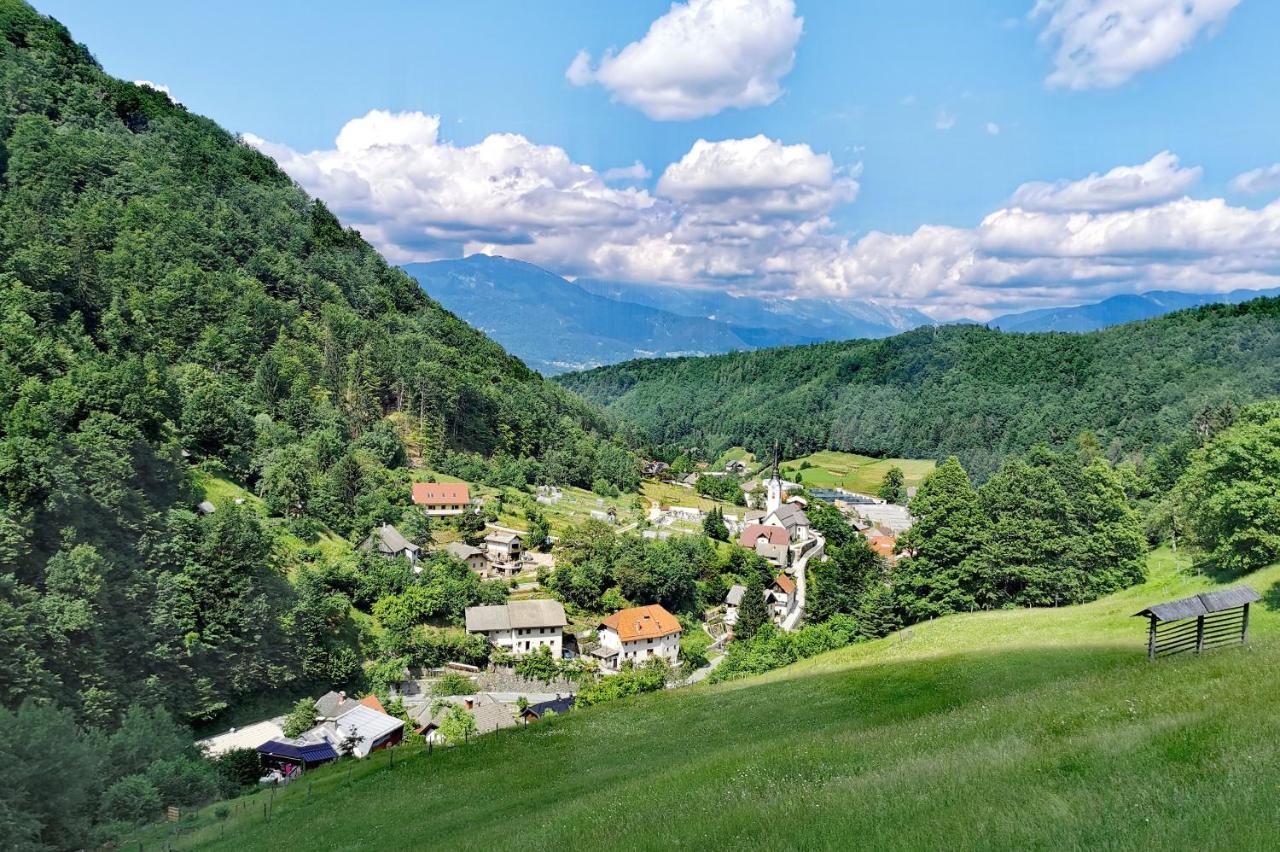 Bajta Kroparica ภายนอก รูปภาพ